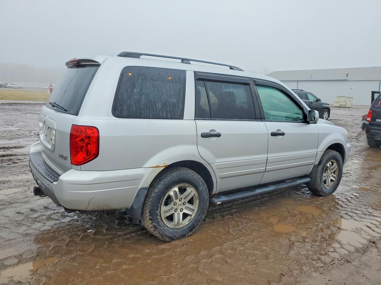 2004 HONDA PILOT EXL photo 5