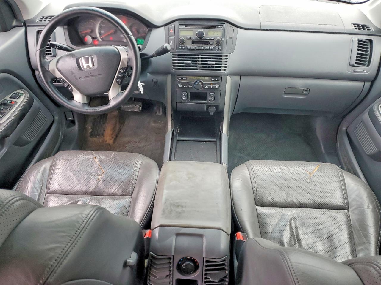 2004 HONDA PILOT EXL photo 15