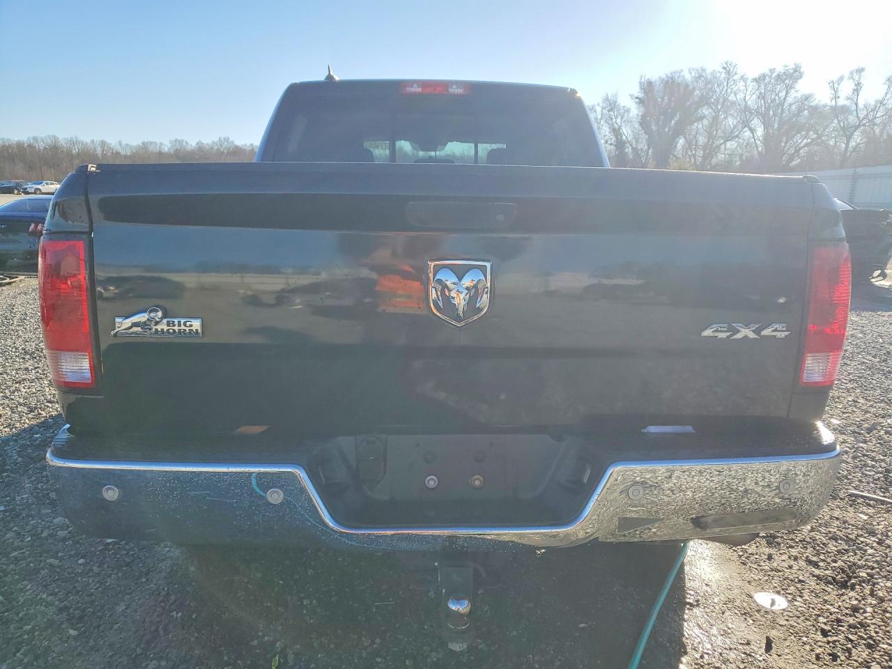 2016 RAM 1500 SLT photo 16