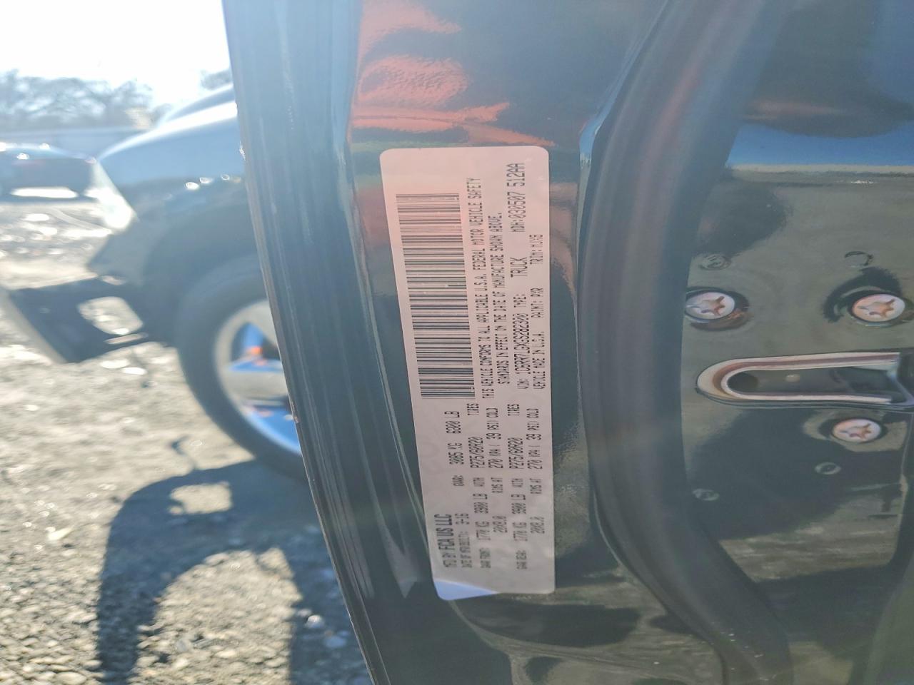2016 RAM 1500 SLT photo 37