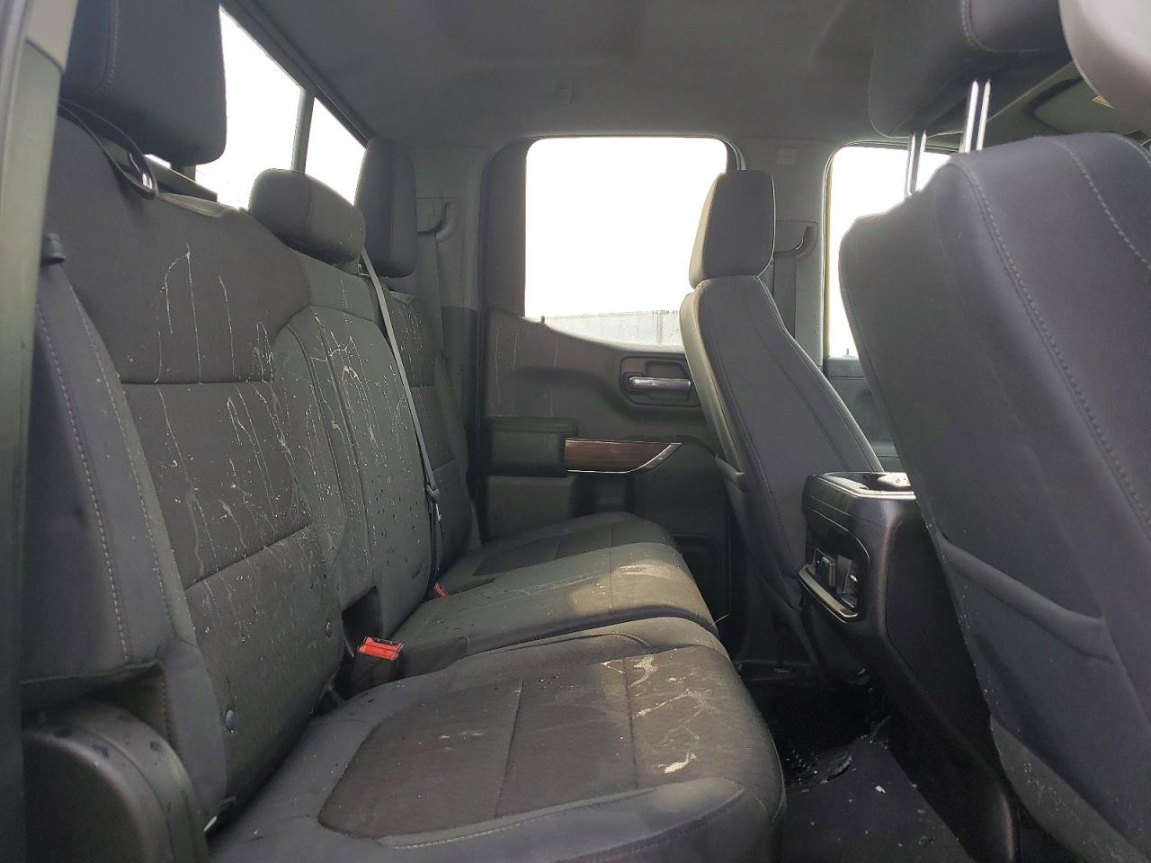 2019 CHEVROLET SILVERADO K1500 RST photo 10