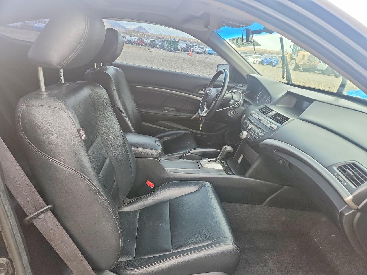 2010 HONDA ACCORD EXL photo 10