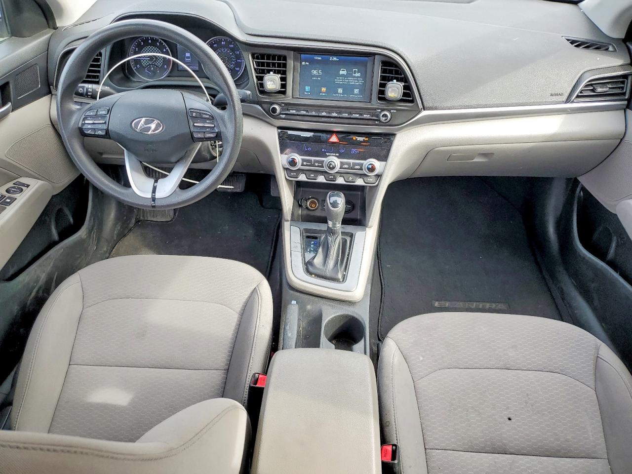 2020 HYUNDAI ELANTRA SEL photo 22