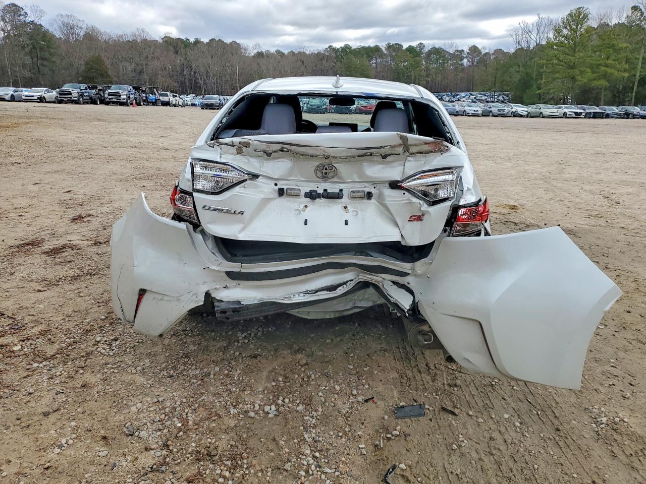 2023 TOYOTA COROLLA SE photo 6