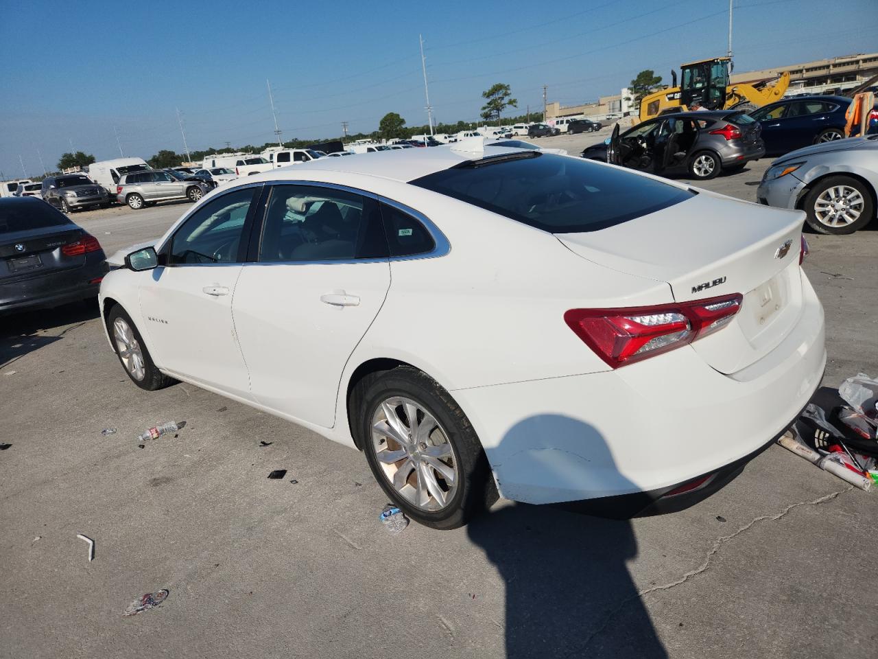 2020 CHEVROLET MALIBU LT photo 3