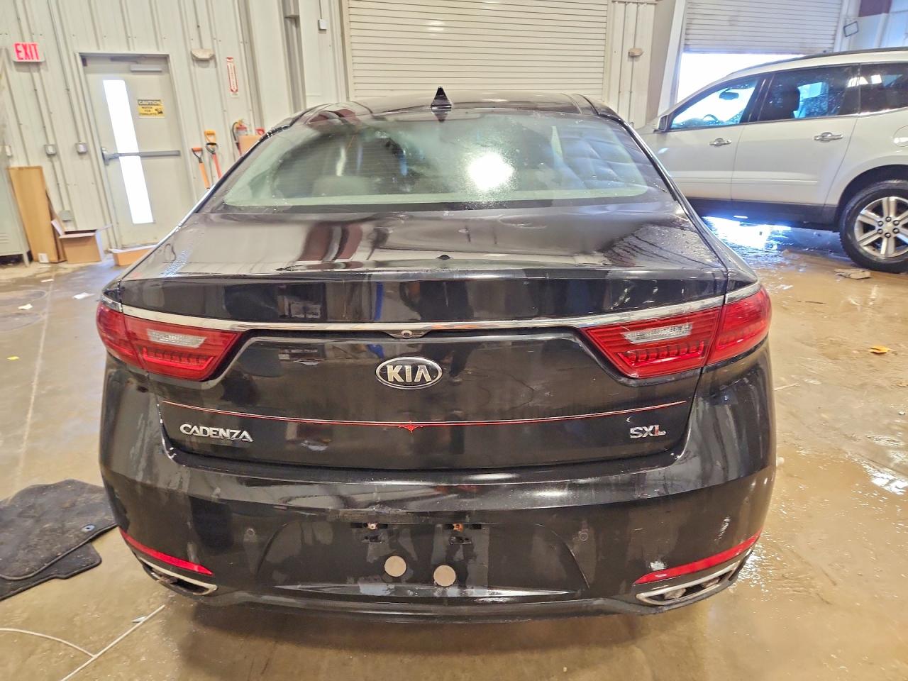 2017 KIA CADENZA LIMITED photo 11