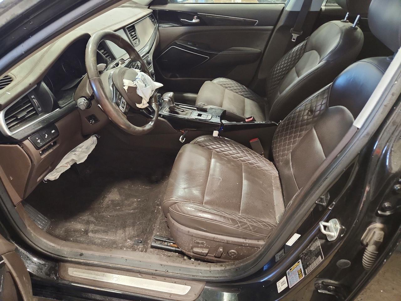 2017 KIA CADENZA LIMITED photo 13