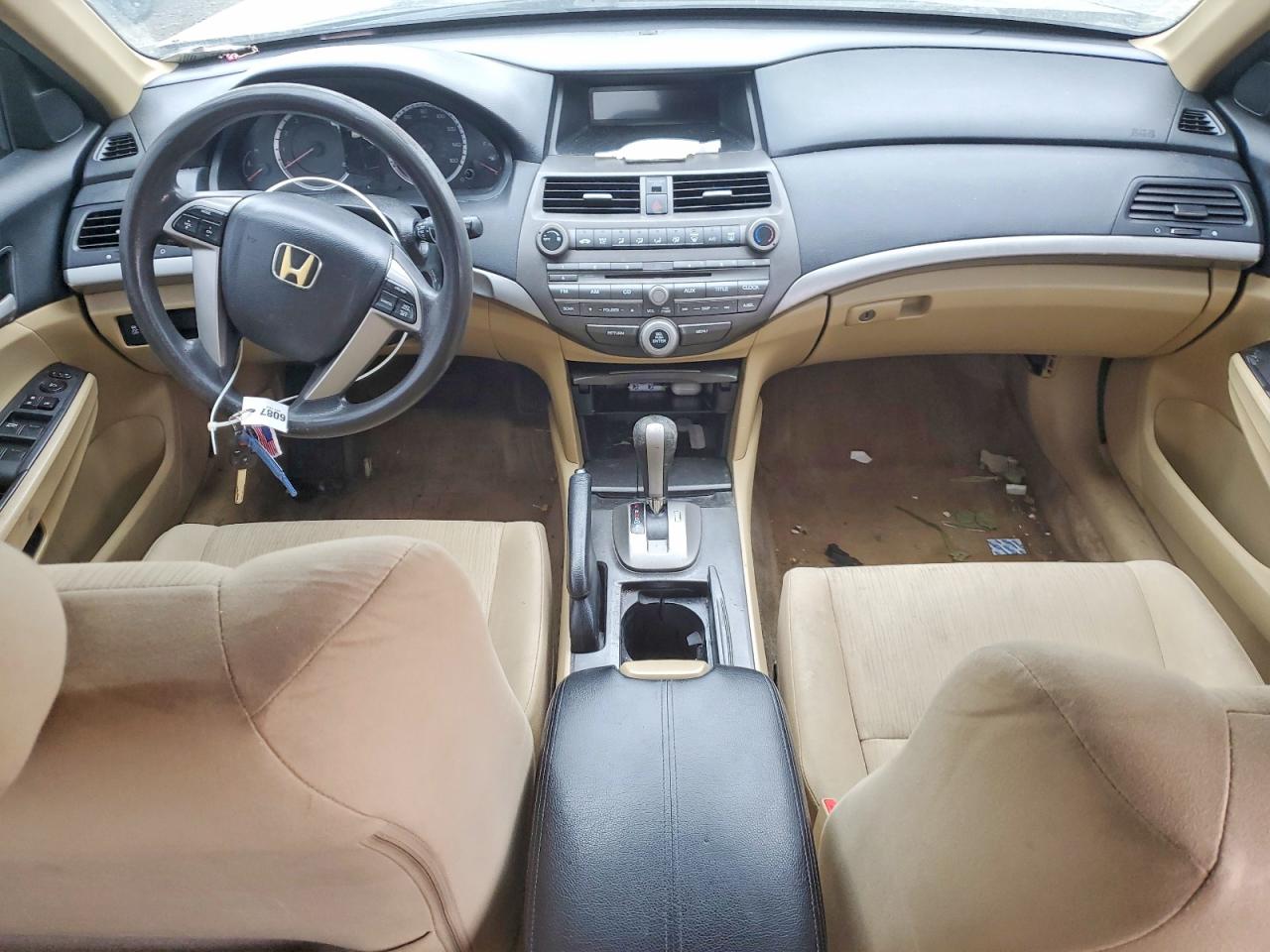 2012 HONDA ACCORD LX photo 22