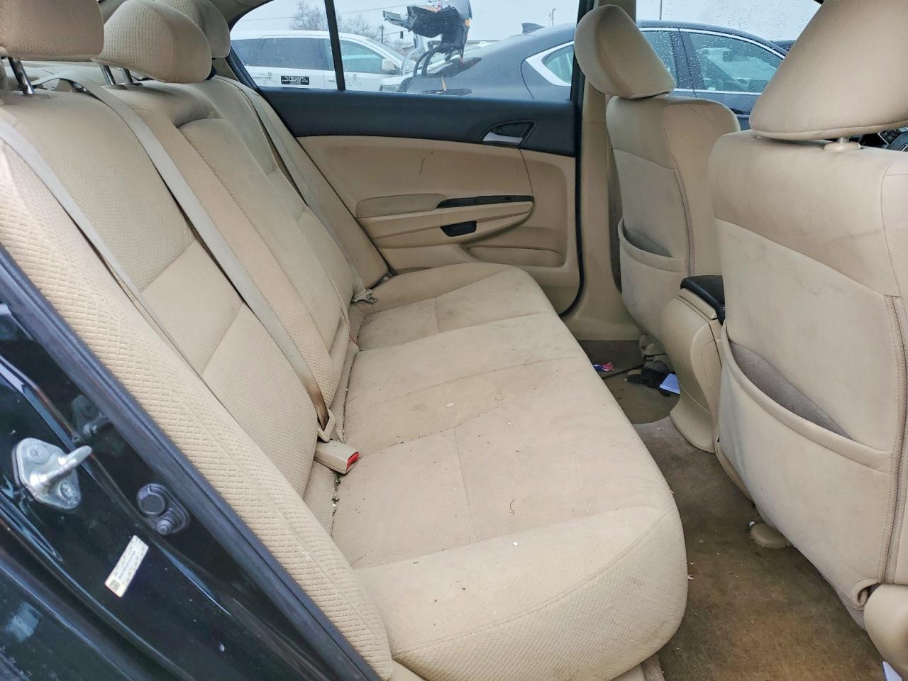 2012 HONDA ACCORD LX photo 28