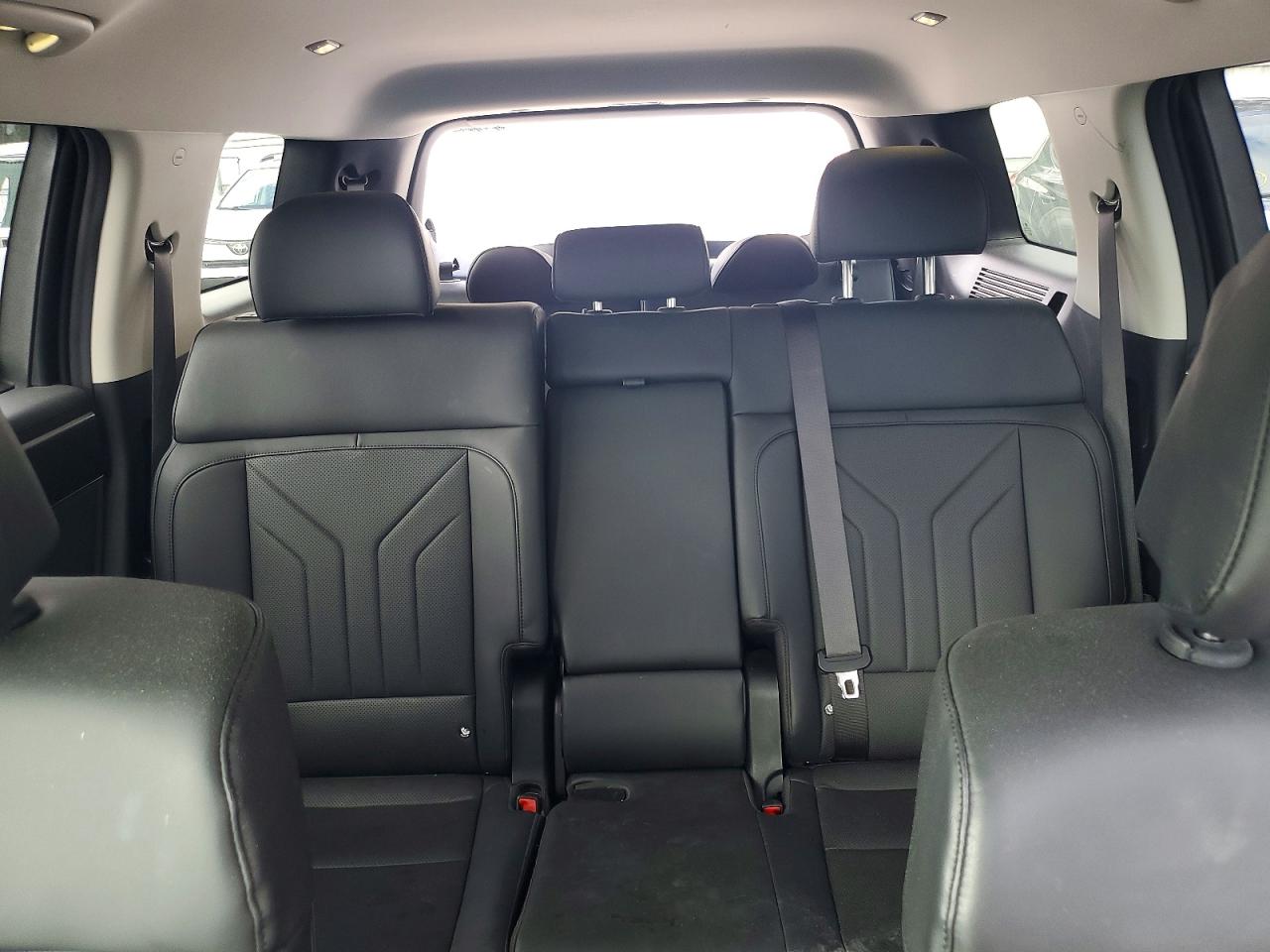 2025 HYUNDAI SANTA FE XRT photo 28