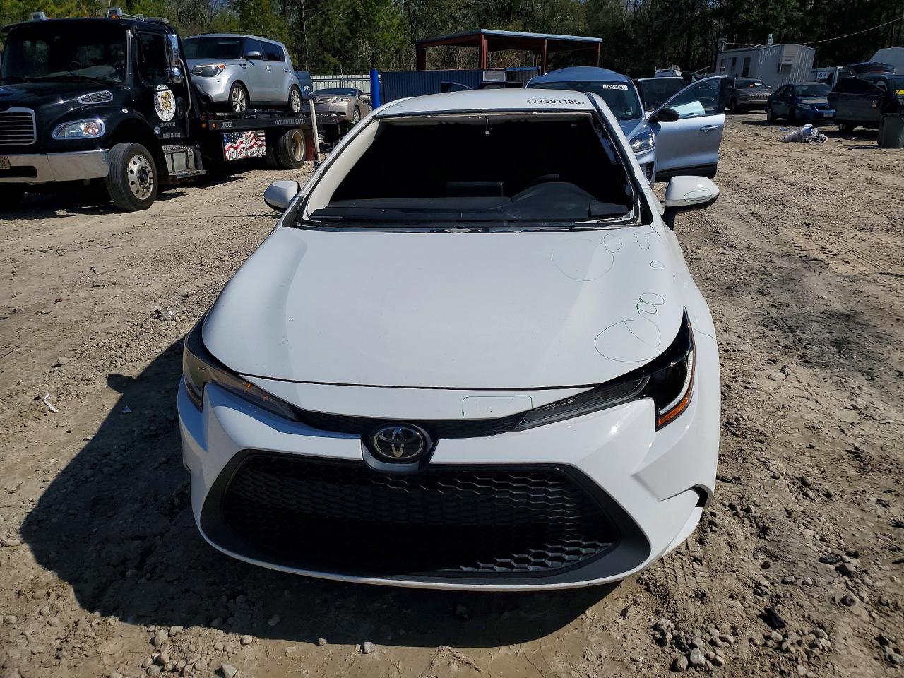 2022 TOYOTA COROLLA LE photo 9