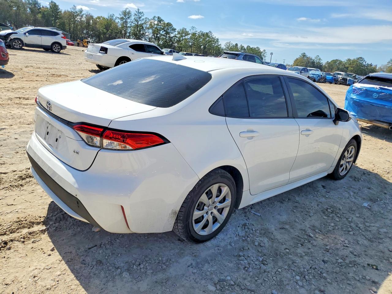 2022 TOYOTA COROLLA LE photo 5