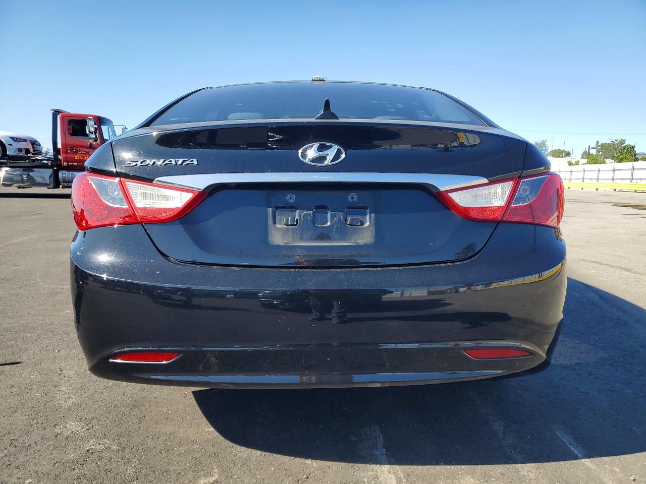 2012 HYUNDAI SONATA GLS photo 6