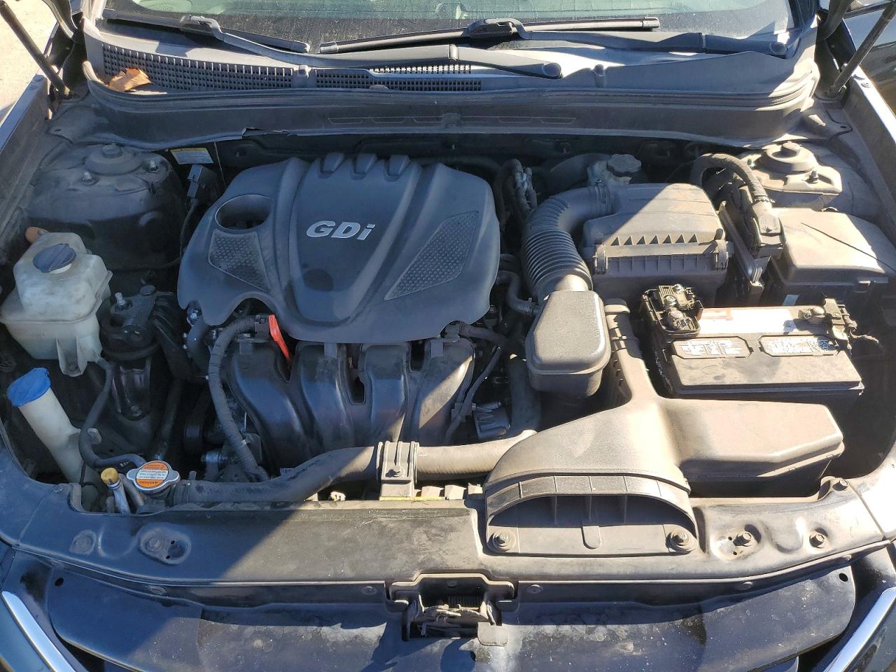 2012 HYUNDAI SONATA GLS photo 11