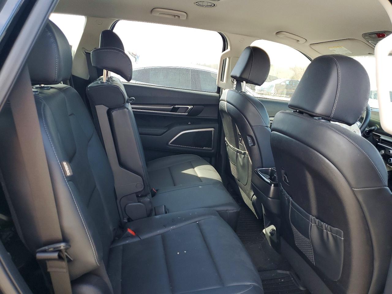 2025 KIA TELLURIDE LX photo 10