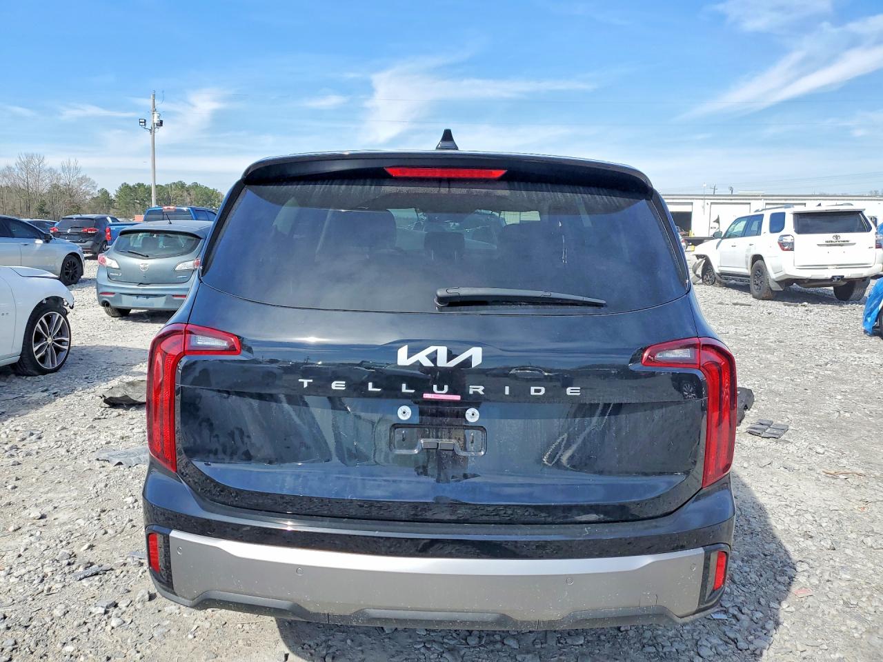 2025 KIA TELLURIDE LX photo 6