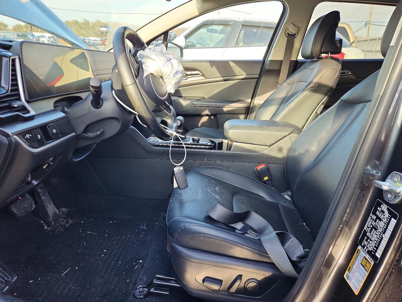 2023 KIA SPORTAGE EX photo 7