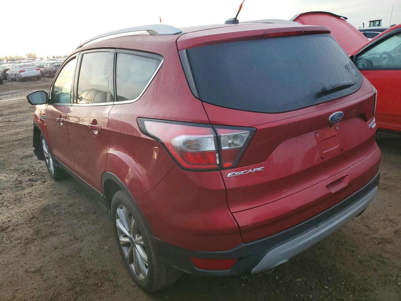 2017 FORD ESCAPE TITANIUM photo 2