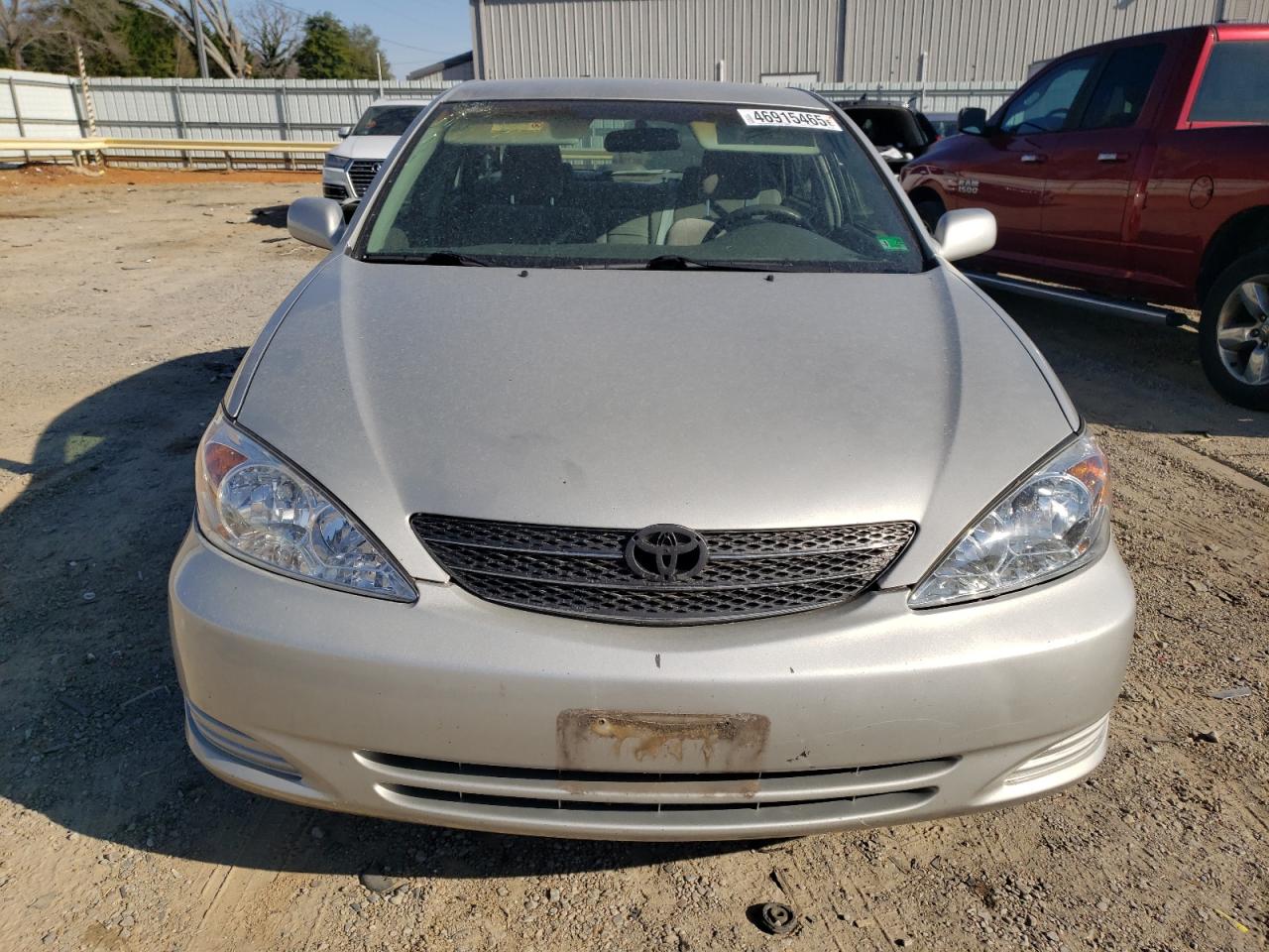 2002 TOYOTA CAMRY LE photo 9