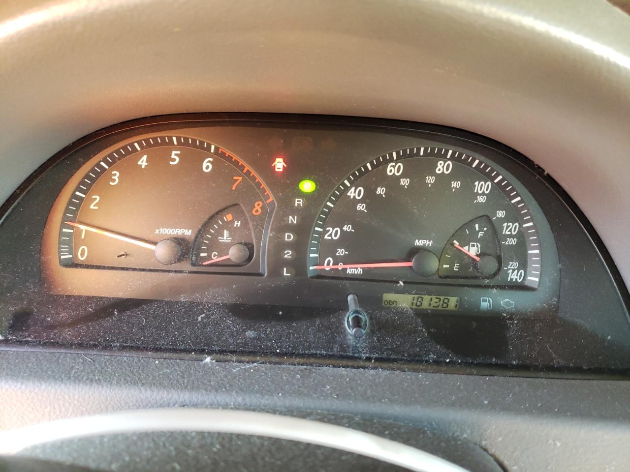 2002 TOYOTA CAMRY LE photo 17