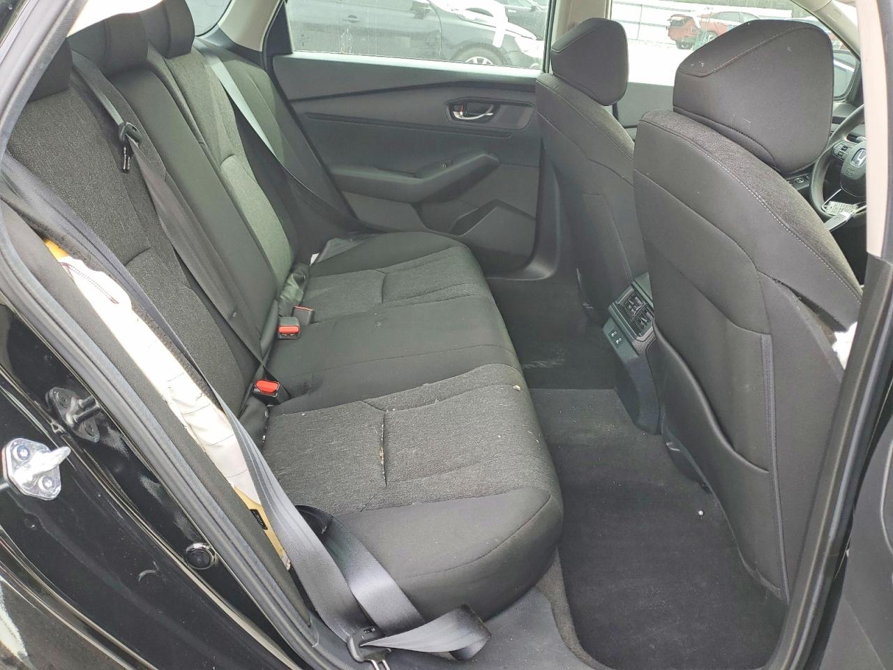 2025 HONDA ACCORD LX photo 19