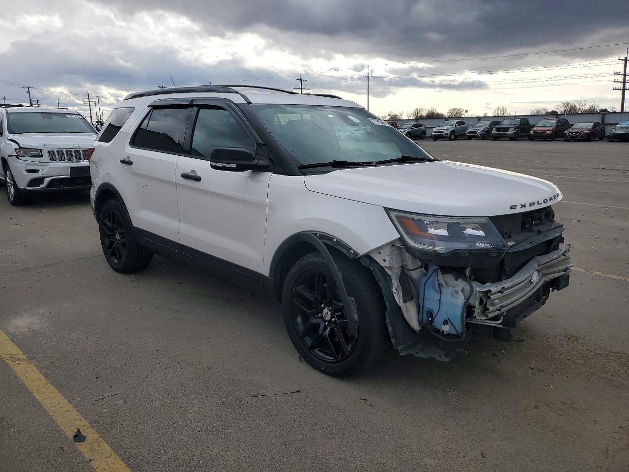 2018 FORD EXPLORER SPORT photo 4
