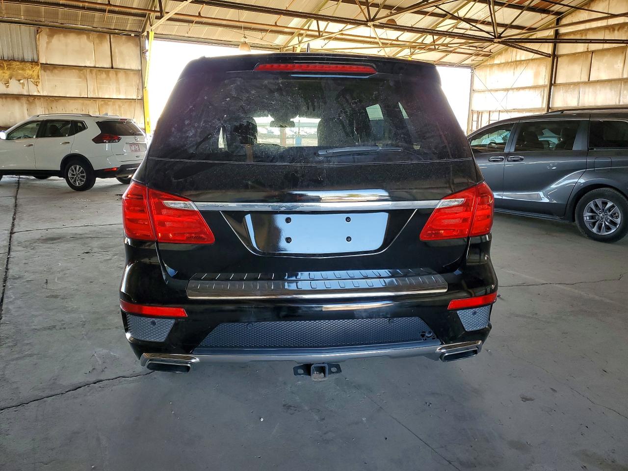 2015 MERCEDES-BENZ GL 550 4MATIC photo 6