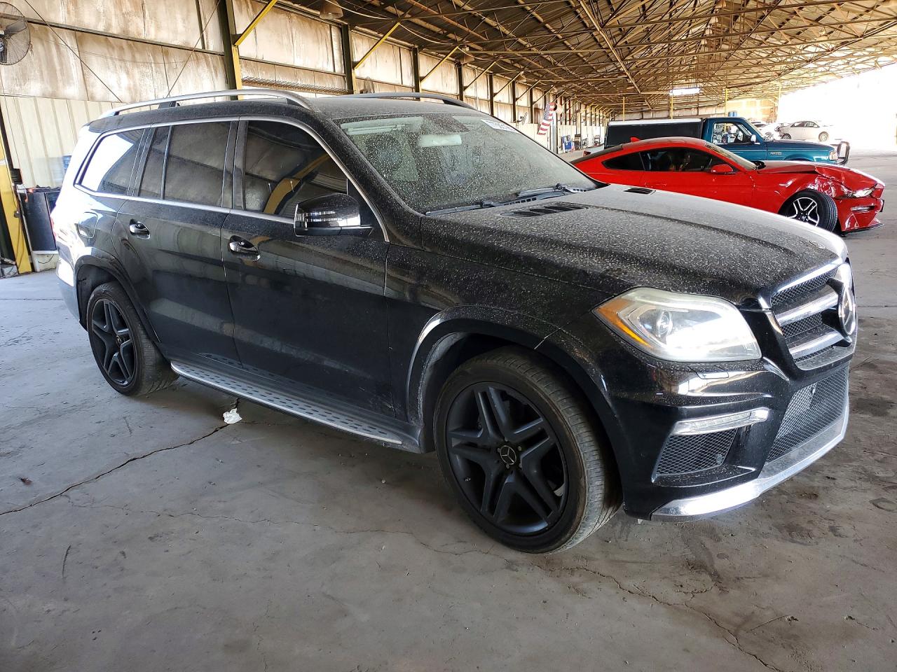 2015 MERCEDES-BENZ GL 550 4MATIC photo 4