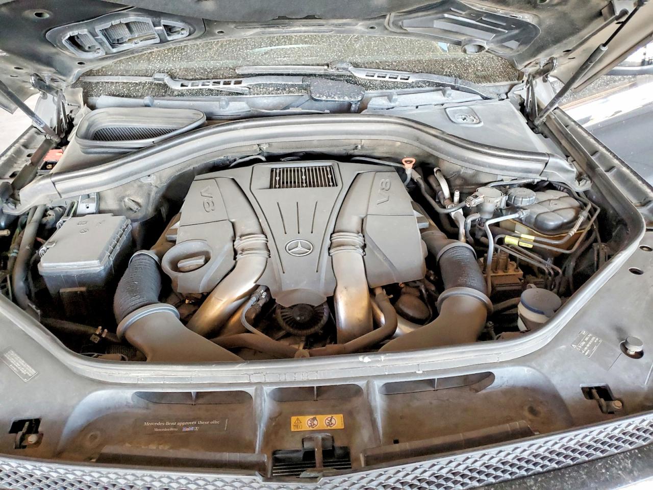 2015 MERCEDES-BENZ GL 550 4MATIC photo 12