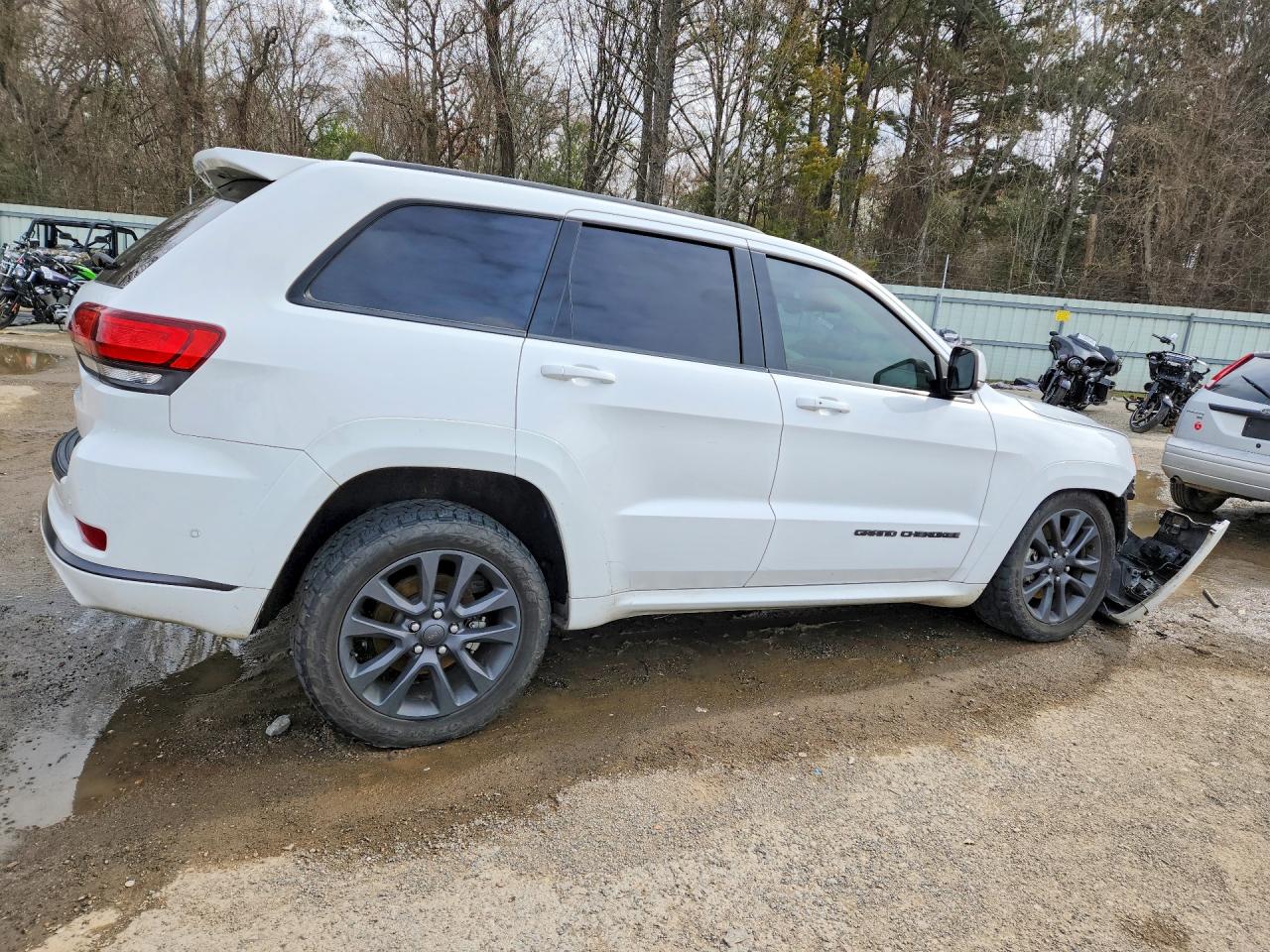 2018 JEEP GRAND CHEROKEE OVERLAND photo 3