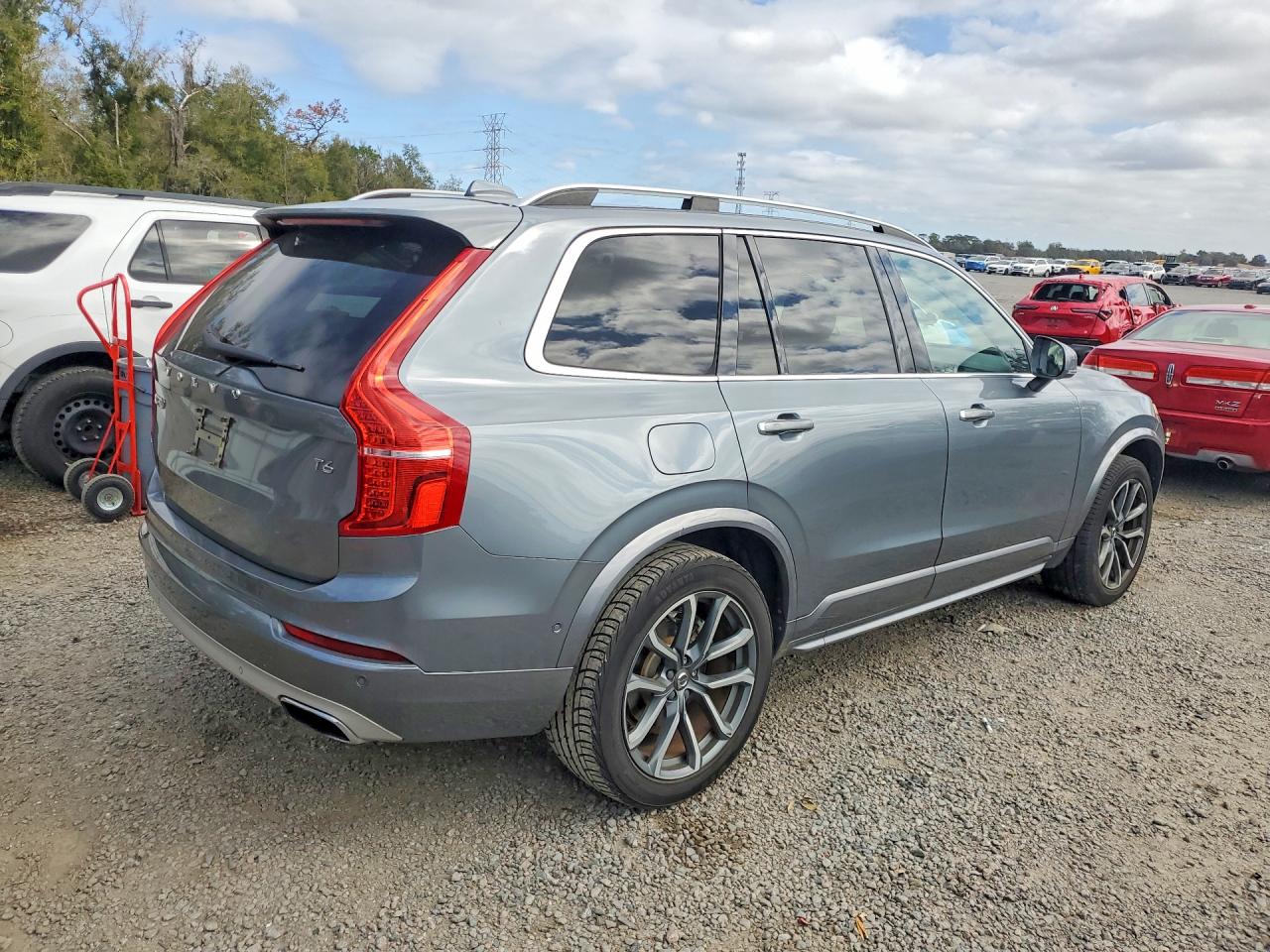 2016 VOLVO XC90 T6 photo 5