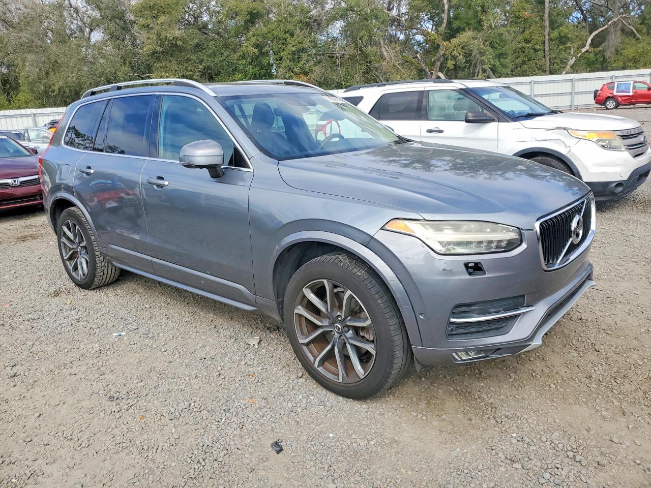 2016 VOLVO XC90 T6 photo 7