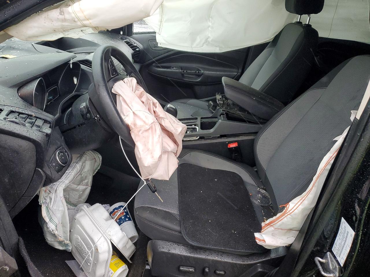 2017 FORD ESCAPE SE photo 7