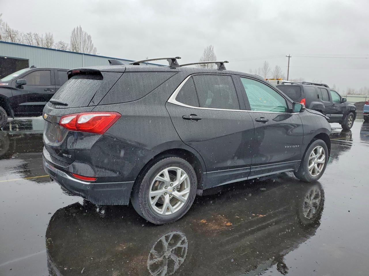 2018 CHEVROLET EQUINOX LT photo 3