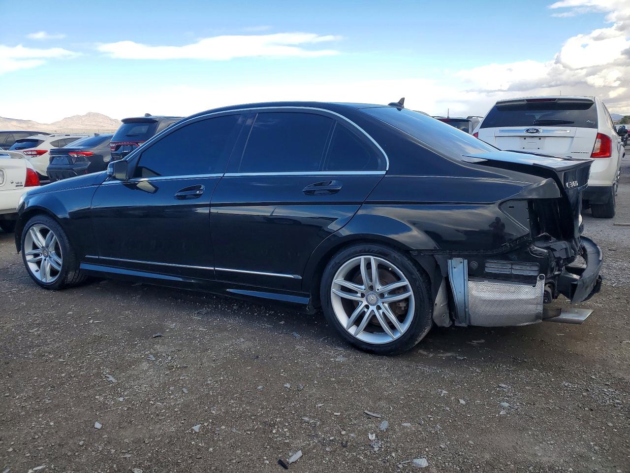 2014 MERCEDES-BENZ C 300 4MATIC photo 2