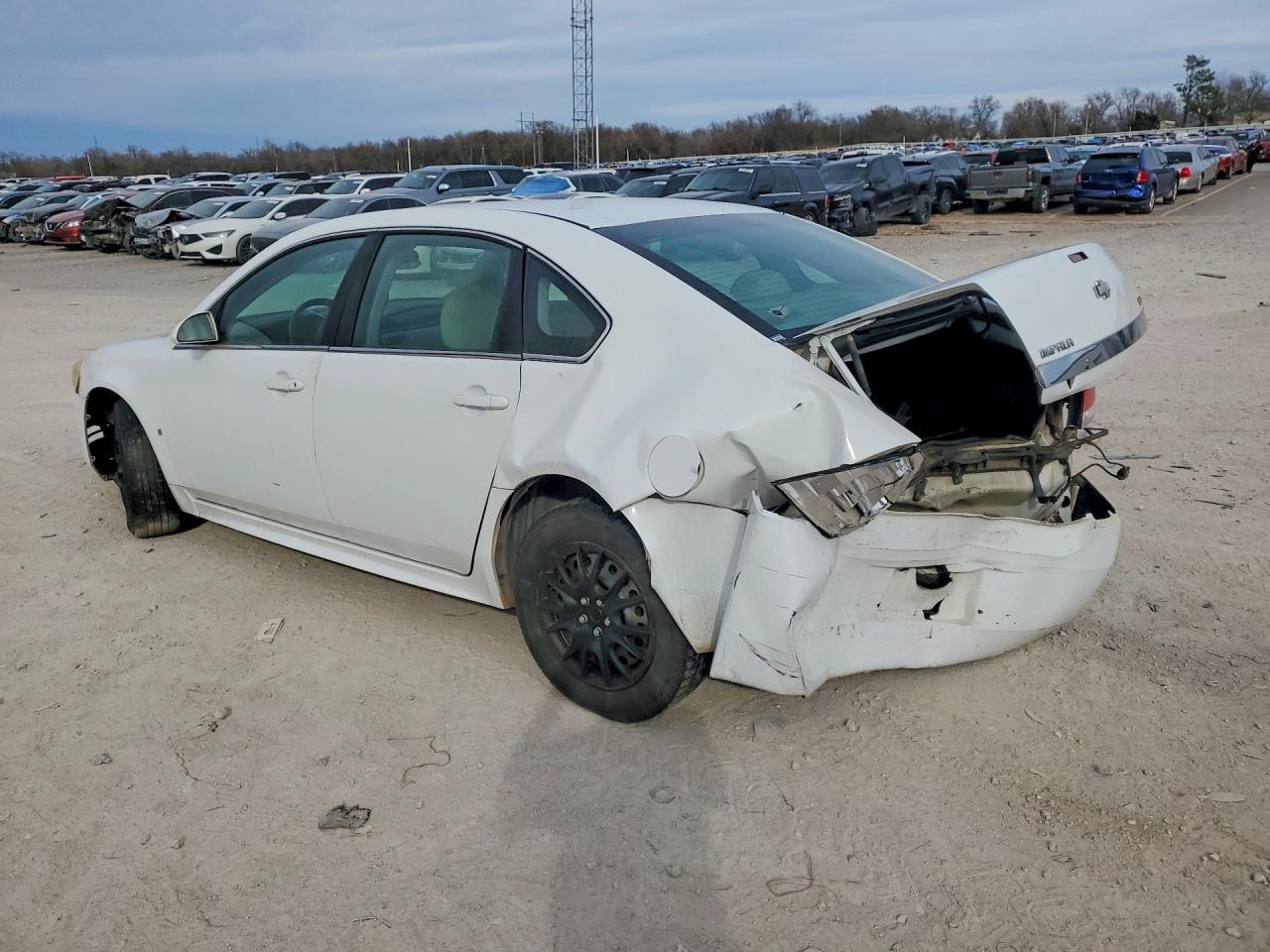 2010 CHEVROLET IMPALA LS photo 3