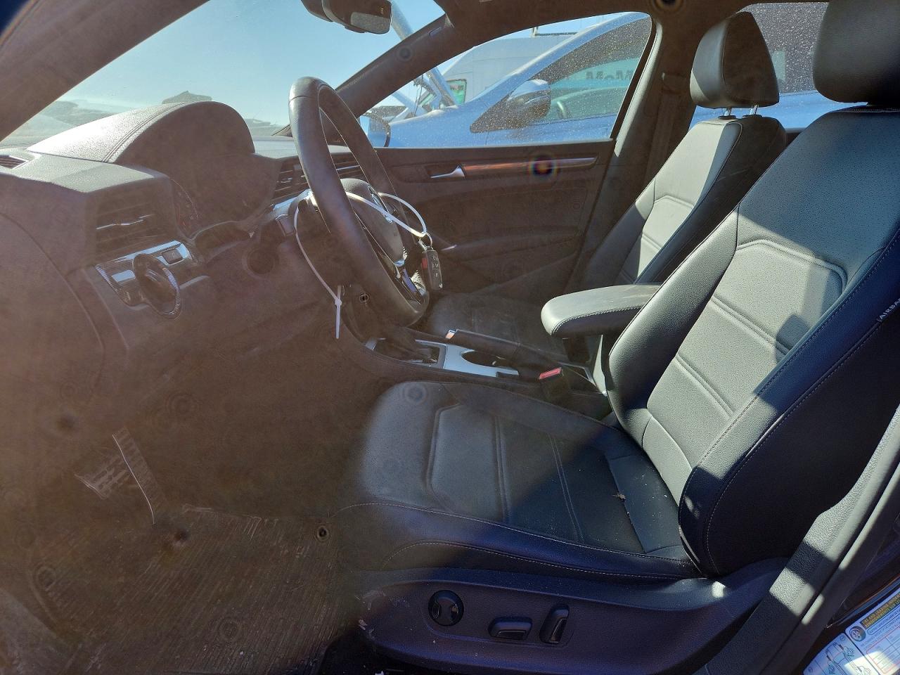 2021 VOLKSWAGEN PASSAT R-LINE photo 13