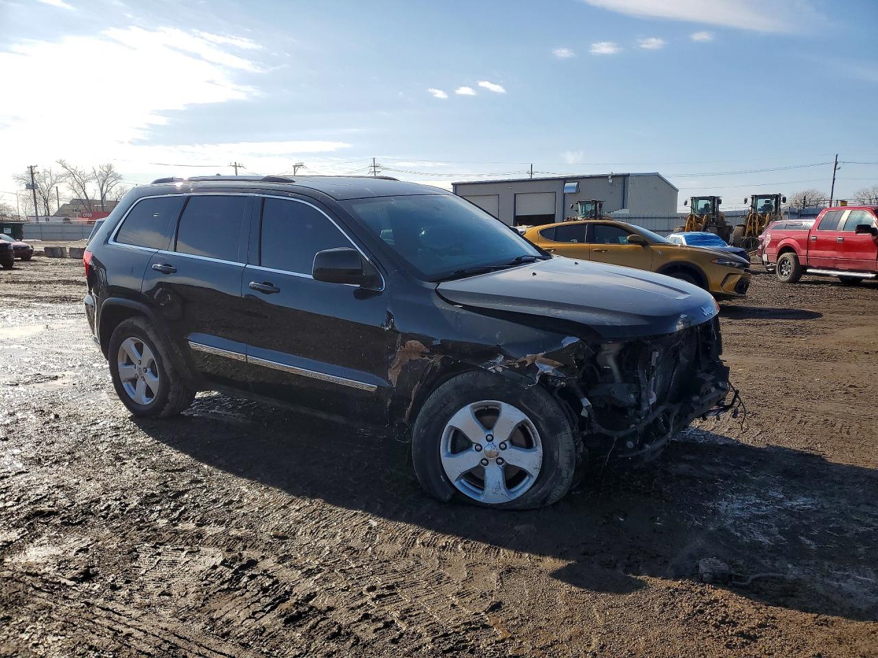 2012 JEEP GRAND CHEROKEE LAREDO photo 10