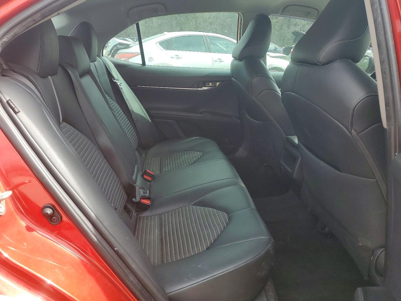 2019 TOYOTA CAMRY L photo 28