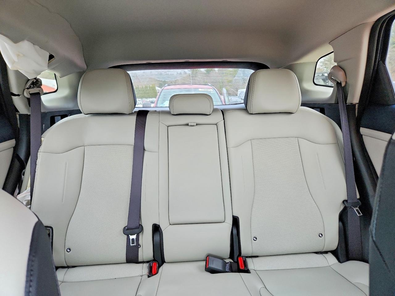 2025 KIA SPORTAGE EX photo 10