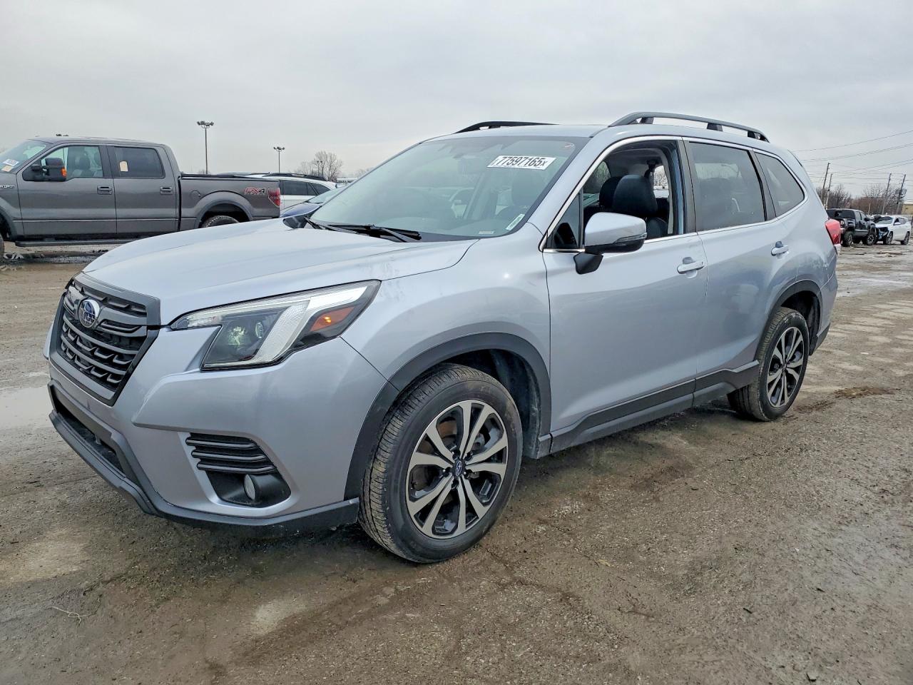 2022 SUBARU FORESTER