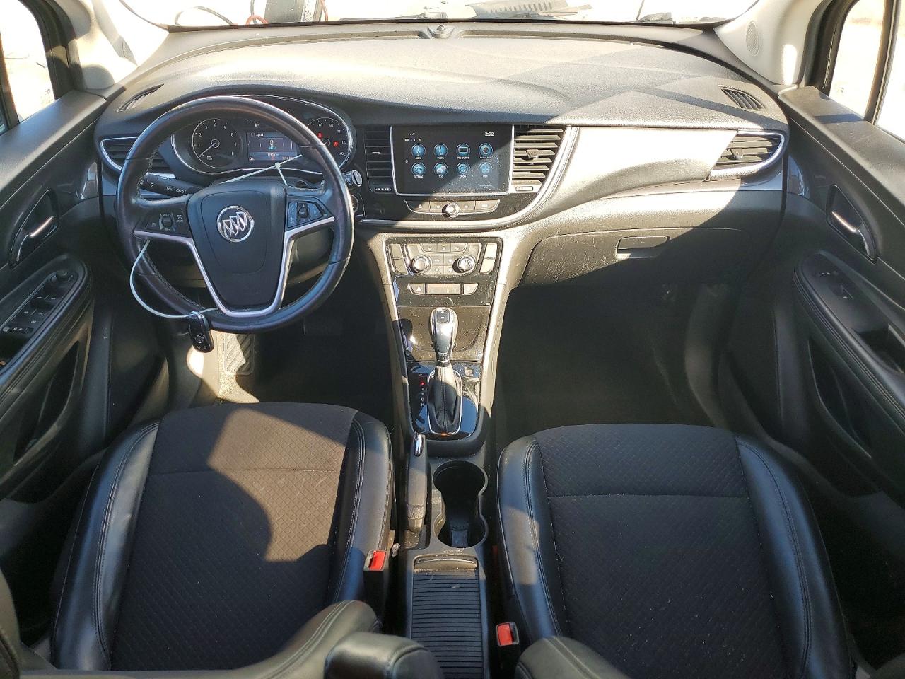 2019 BUICK ENCORE SPORT TOURING photo 8
