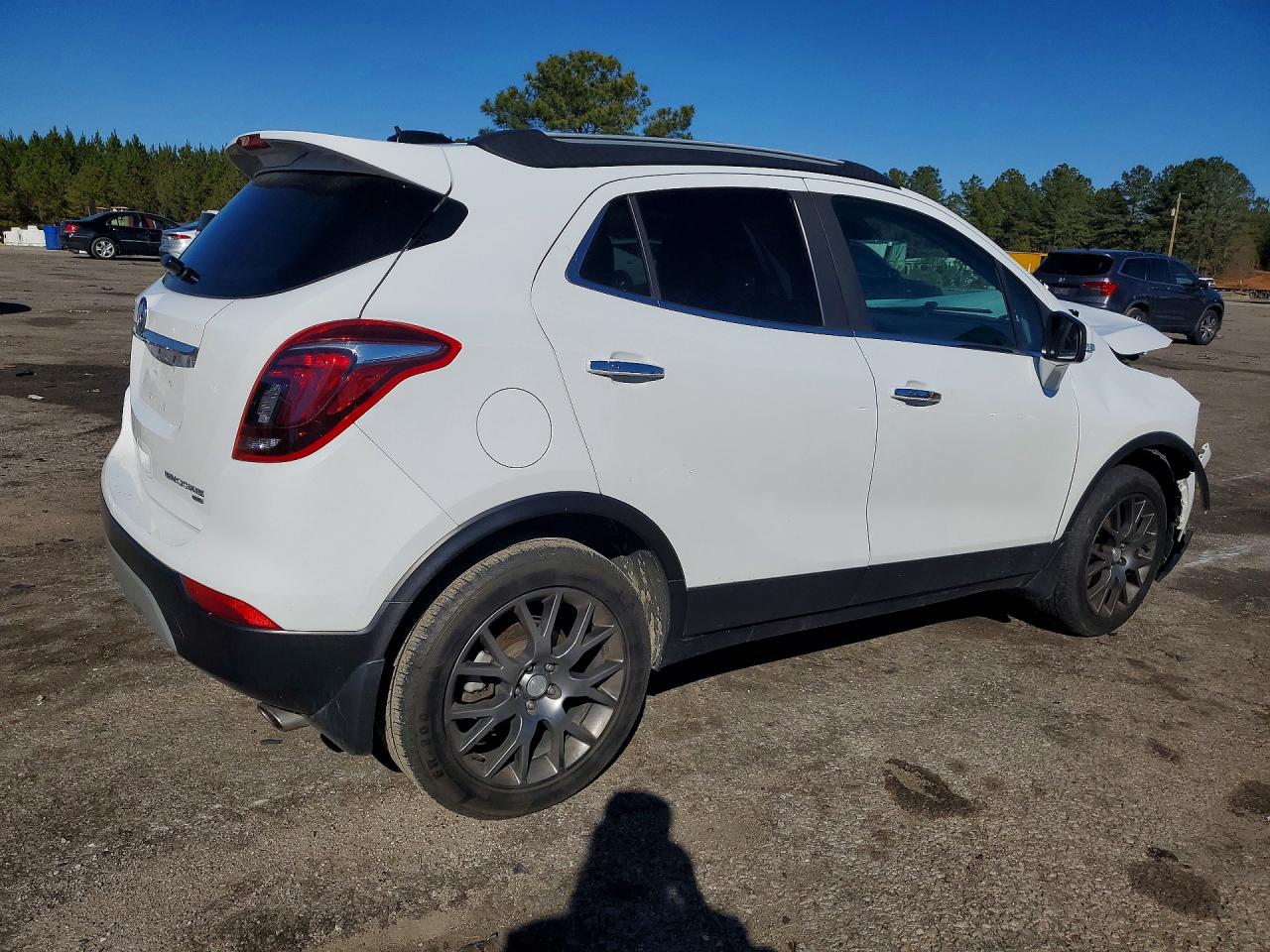 2019 BUICK ENCORE SPORT TOURING photo 3