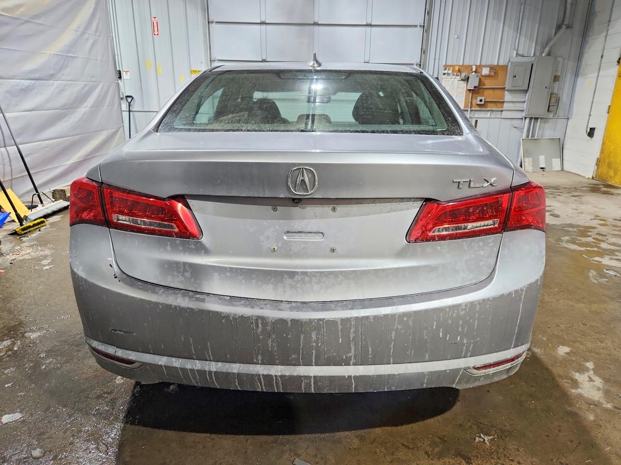 2018 ACURA TLX photo 16
