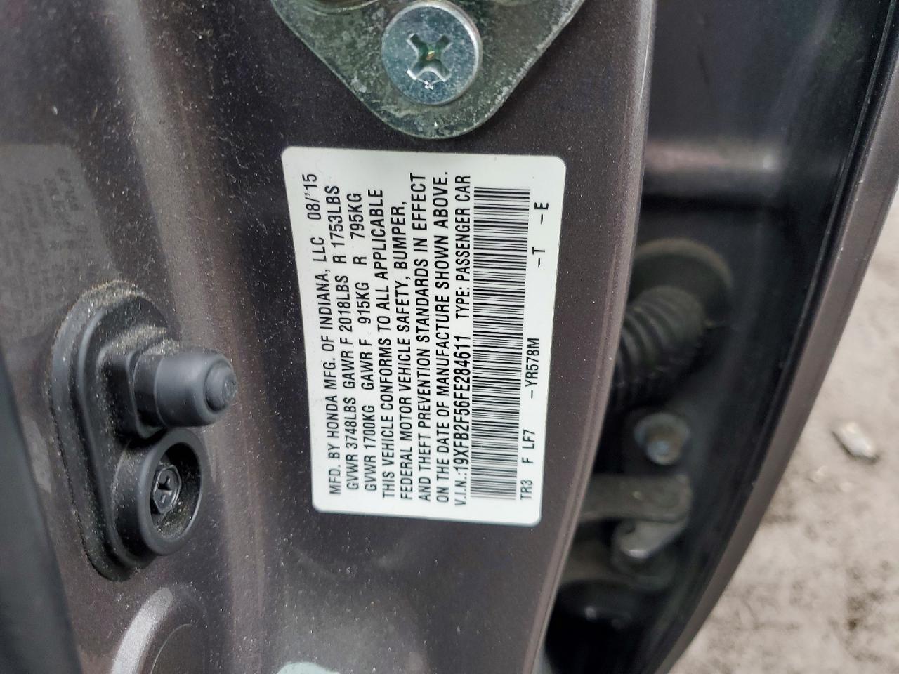 2015 HONDA CIVIC LX photo 12