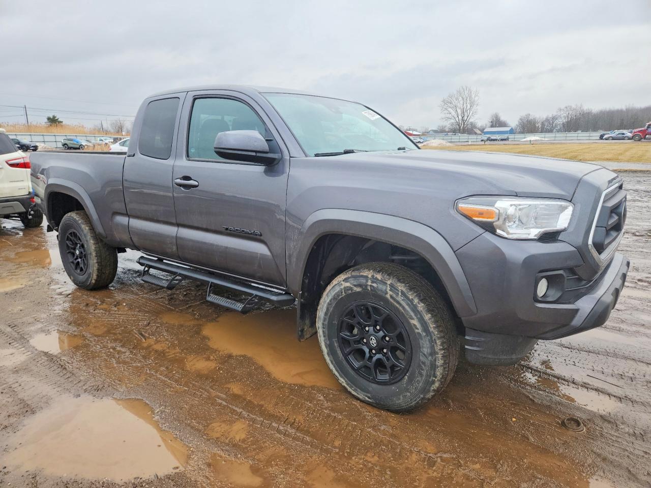 2022 TOYOTA TACOMA photo 10
