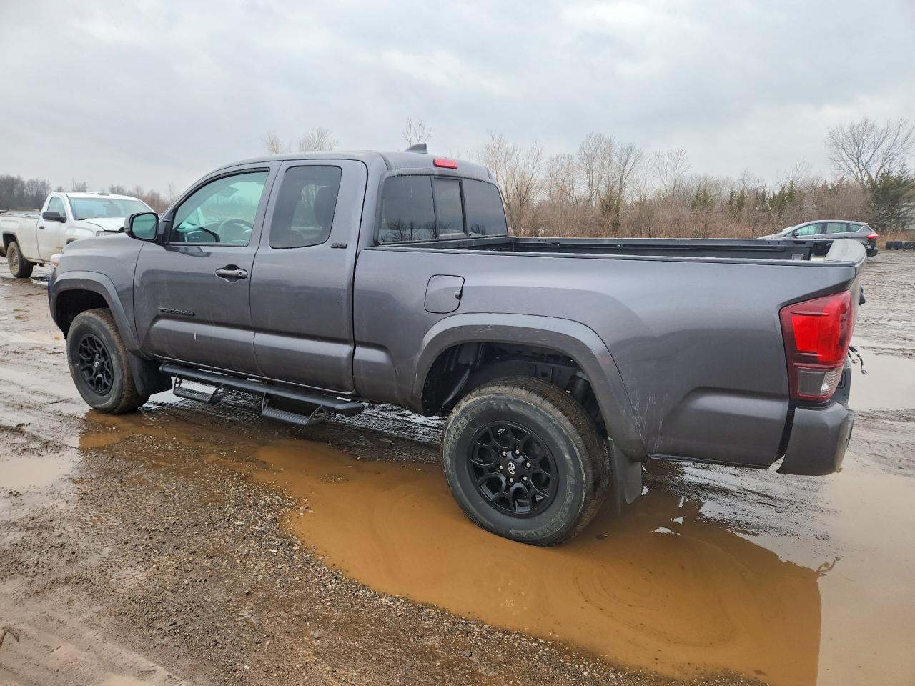 2022 TOYOTA TACOMA photo 4