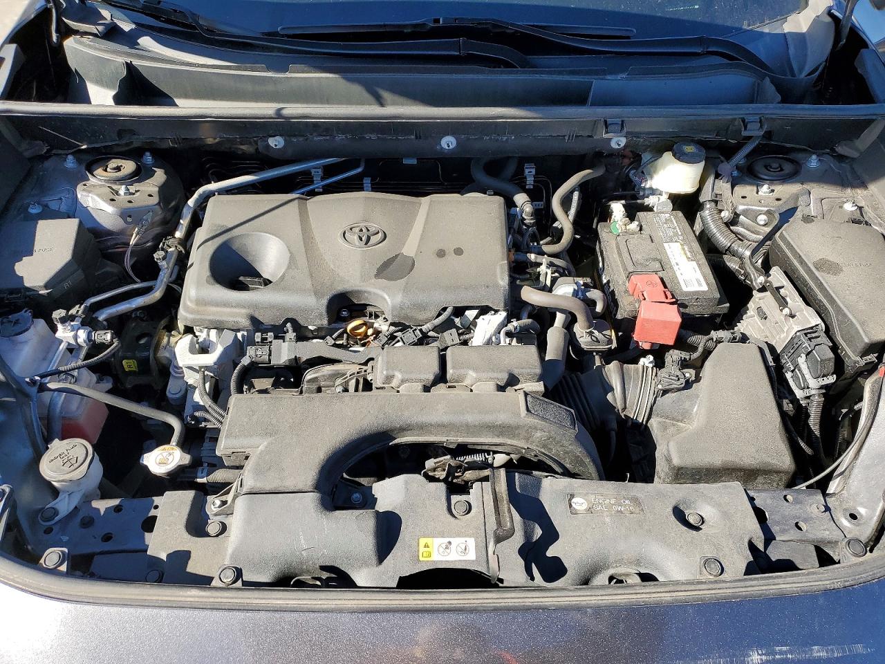 2021 TOYOTA RAV4 LE photo 34