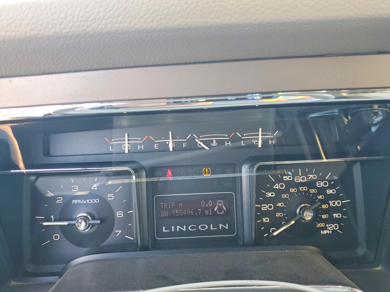 2013 LINCOLN NAVIGATOR L photo 17