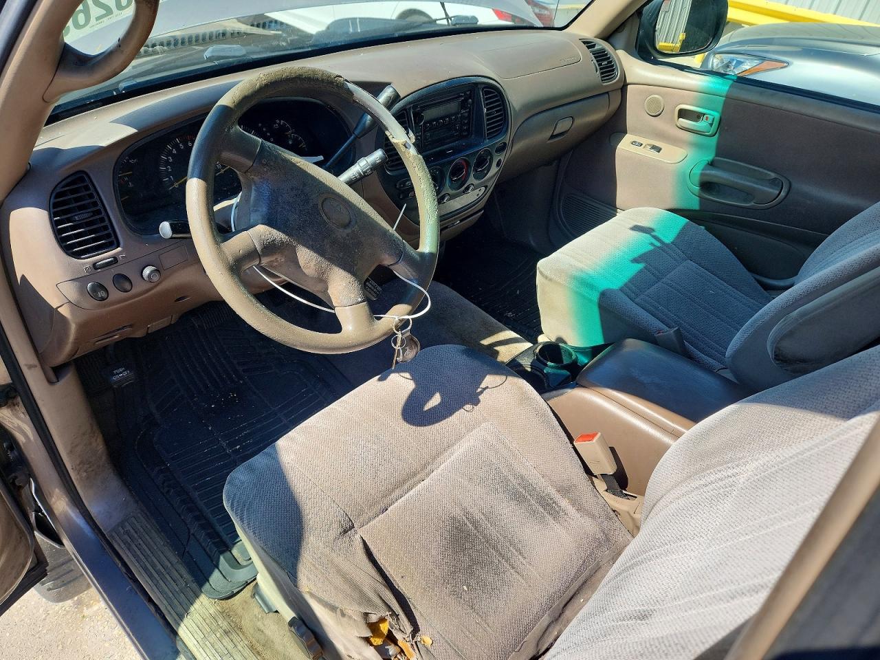 2002 TOYOTA TUNDRA SR5 V8 photo 8